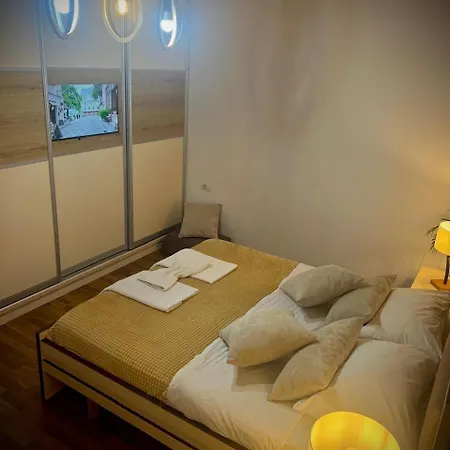 Zere House * Gjirokastra