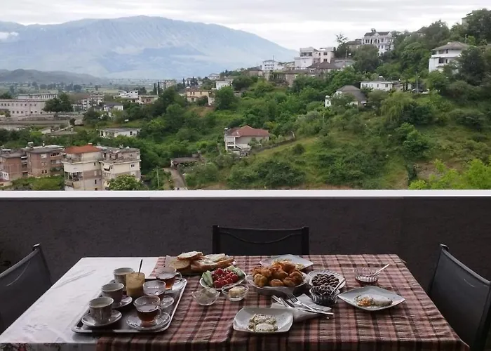 Apartament Zere House *